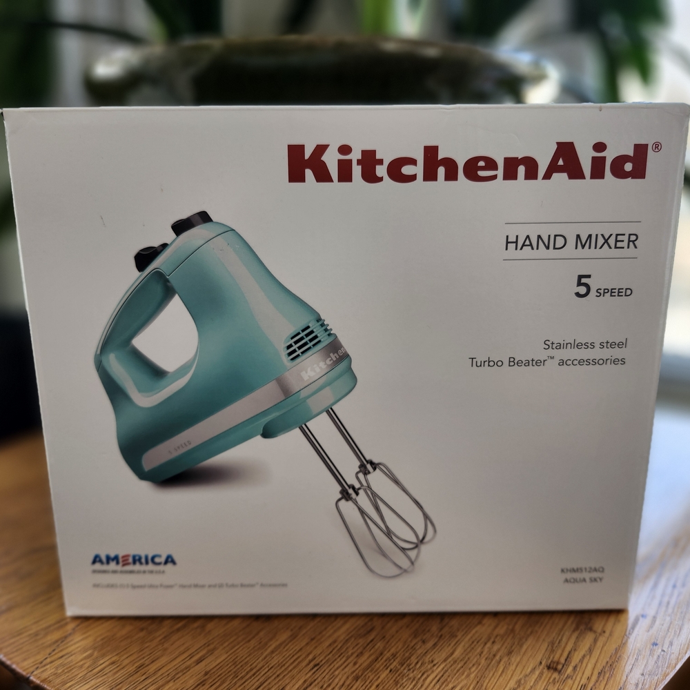 KitchenAid Aqua Sky Hand Mixer